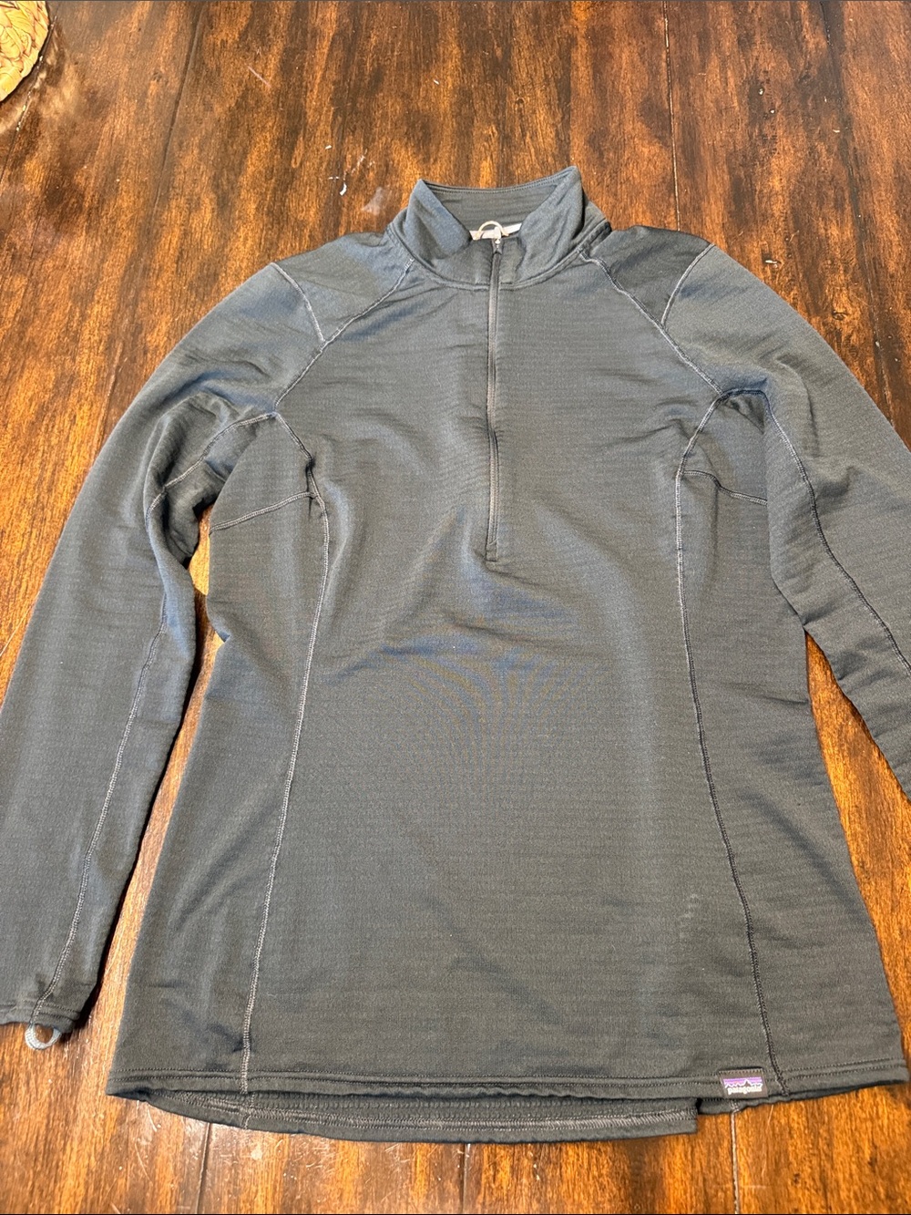 Patagonia Women's Lightweight Half-Zip Top in Black Medium Capilene Baselayer